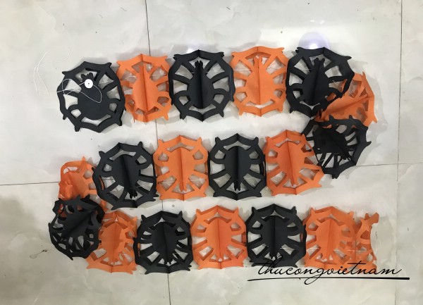 Dây treo Halloween nhện mẫu 2