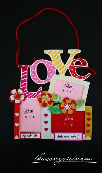 Khung hình chữ LOVE