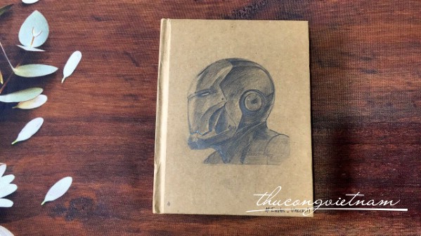 Sổ vẽ tay Ironman màu chì