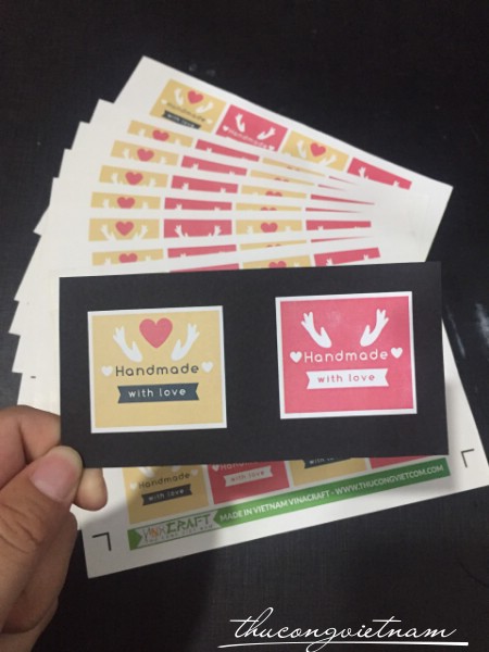 Sticker Vinacraft Handmade with love vàng-đỏ