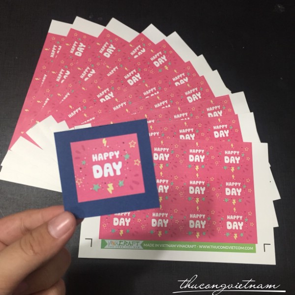 Sticker Vinacraft Happy day đỏ