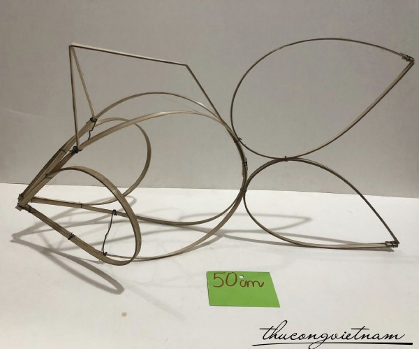 Khung lồng đèn cá 50cm