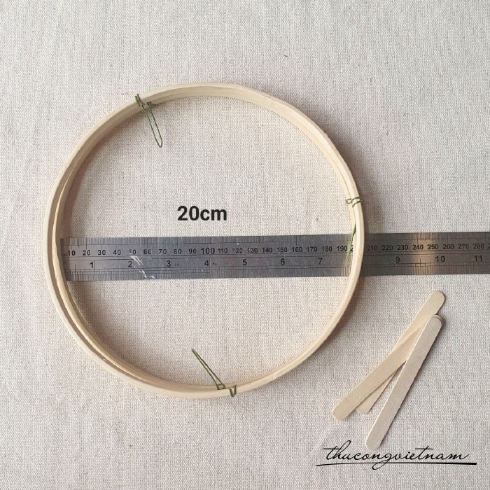 Khung lồng đèn tròn 20cm