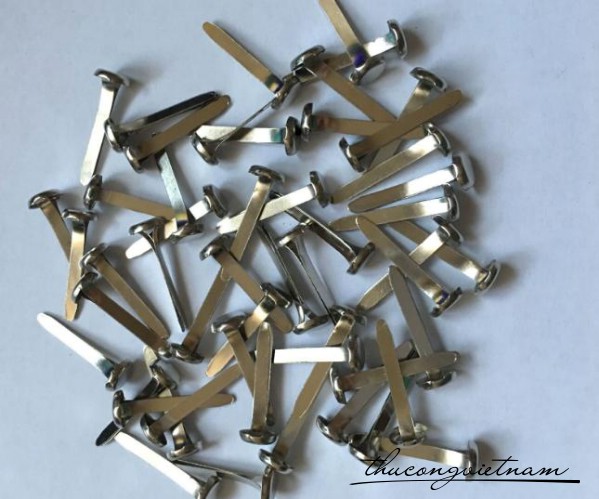 Đinh cánh phượng - two-legged nail 8x25mm