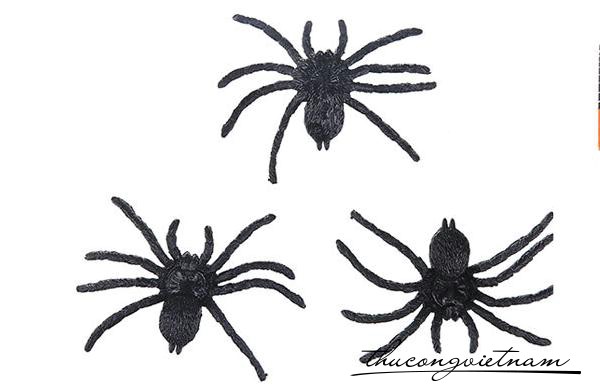 Nhện nhựa dẻo 6x5x1cm