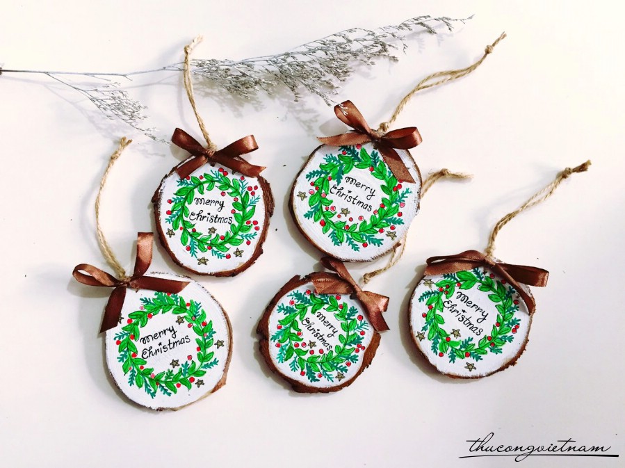 Miếng gỗ vòng hoa Merry Christmas