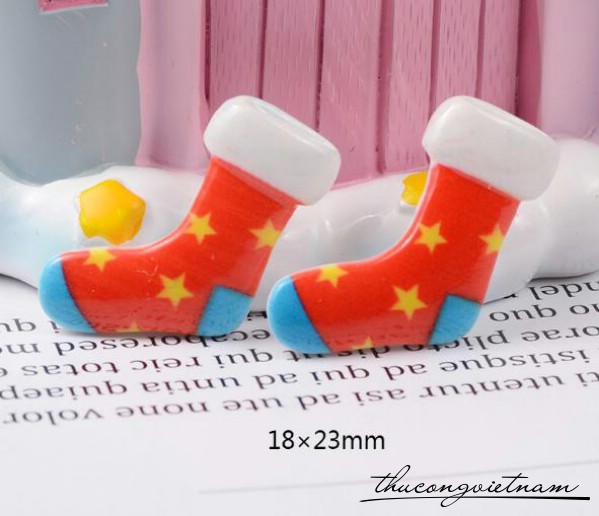Mô hình 2D đôi vớ giáng sinh sao vàng 1.8x2.3cm