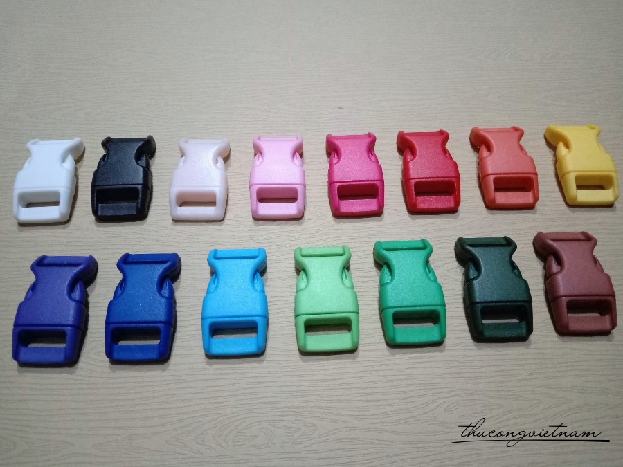 Khóa paracord nhựa cong 1.5cm