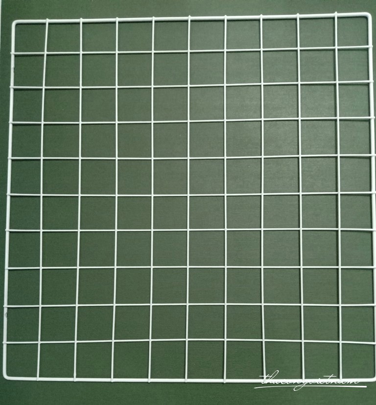 Khung lưới trắng 50x50cm