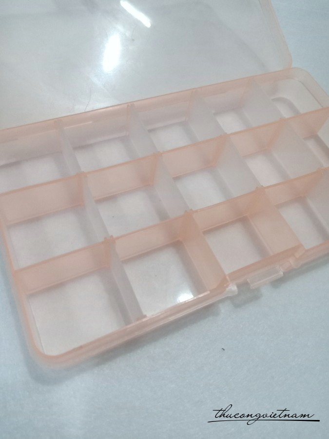 Hộp nhựa nhiều ngăn Cam 9.5x17cm