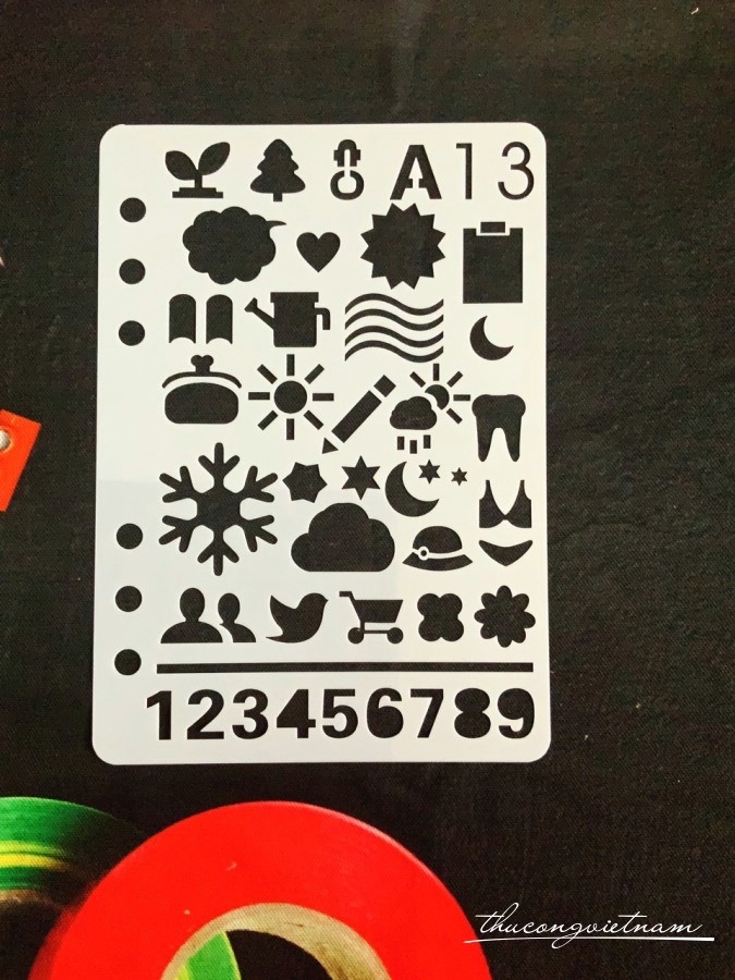 Khuôn vẽ Stencil Plastic mẫu 13 - size 14.7x21cm