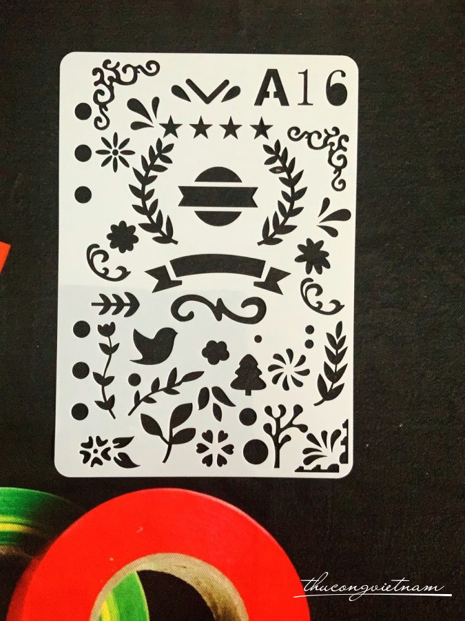 Khuôn vẽ Stencil Plastic mẫu 16 - size 14.7x21cm