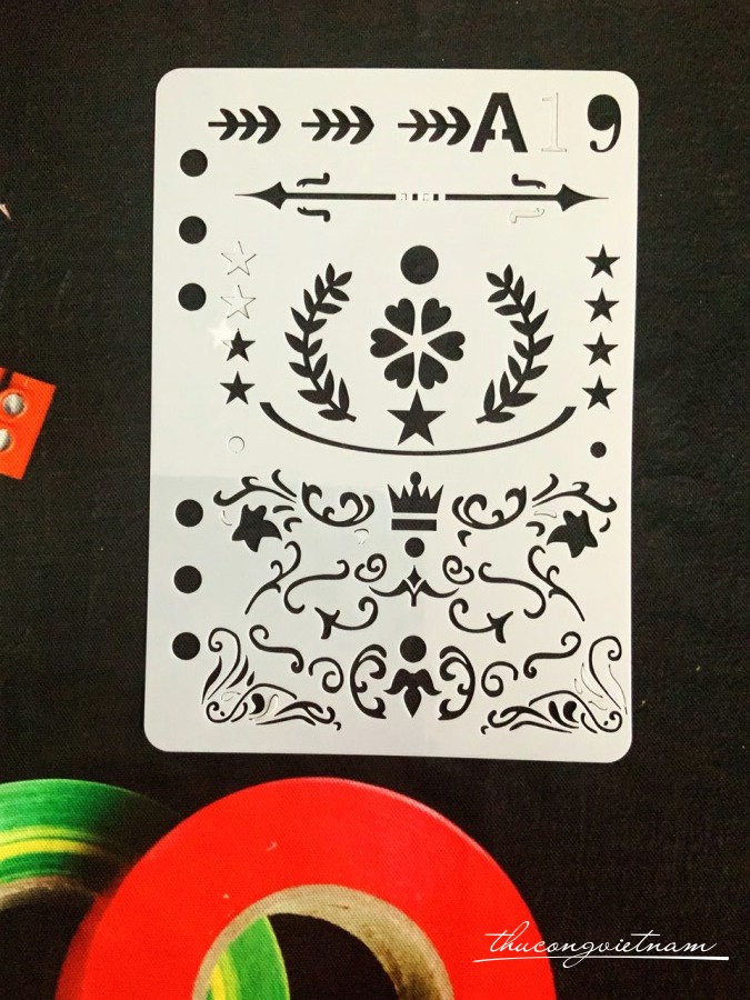 Khuôn vẽ Stencil Plastic mẫu 19 - size 14.7x21cm