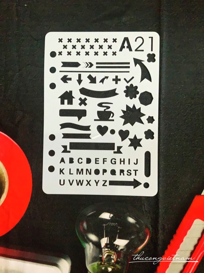 Khuôn vẽ Stencil Plastic mẫu 21 - size 14.7x21cm