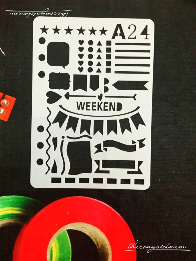 Khuôn vẽ Stencil Plastic mẫu 24 - size 14.7x21cm