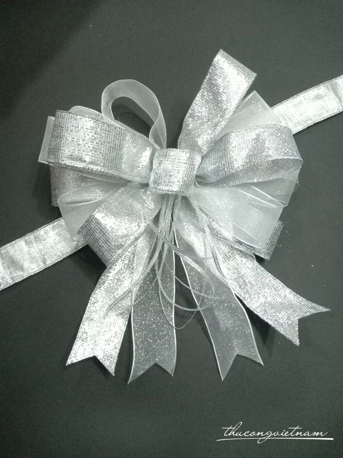 Nơ 12 cánh phối voan 4 đuôi 25cm
