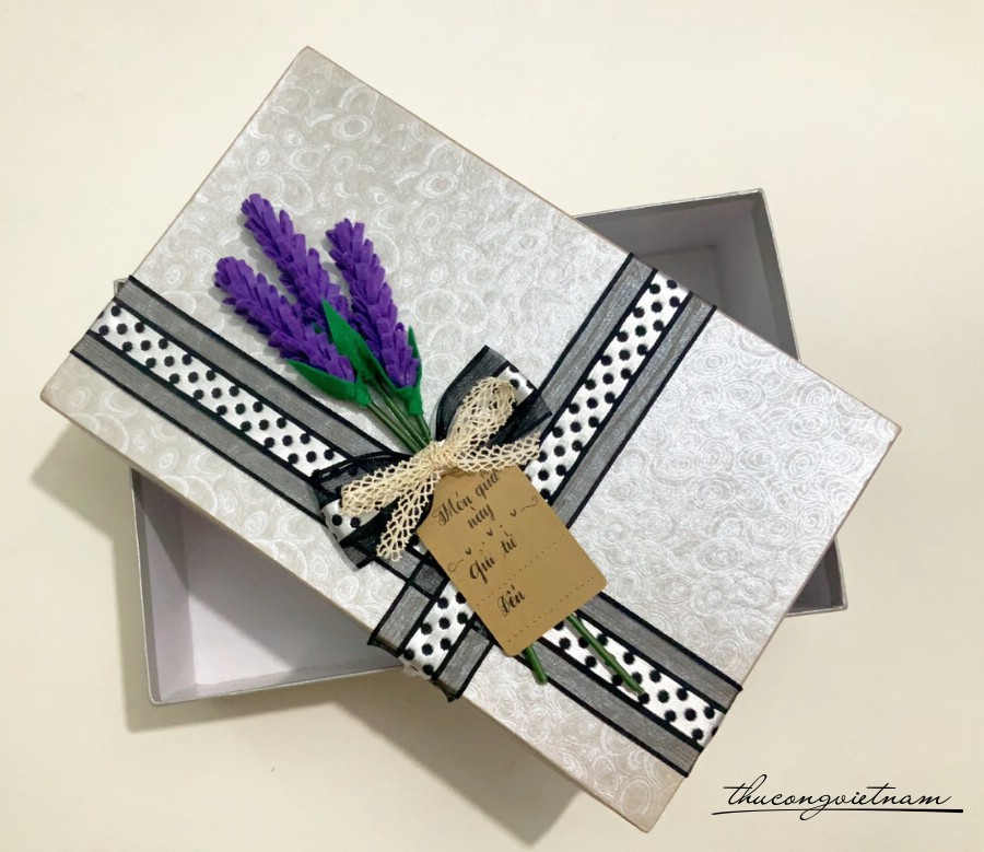 Hộp quà Handmade 17x27x7cm mẫu 1