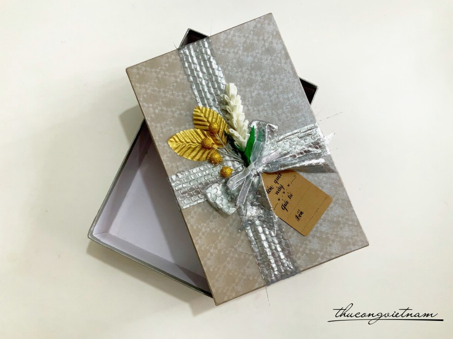 Hộp quà Handmade 24x15x7cm mẫu 1