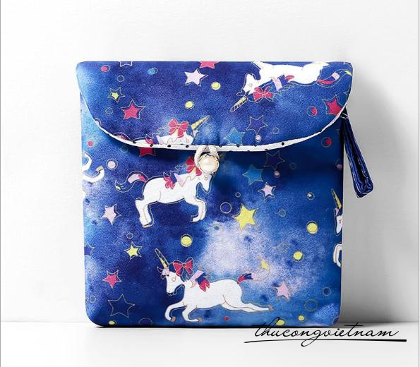 Ví vuông vintage 12.5x12.5cm - Ngựa kỳ lân