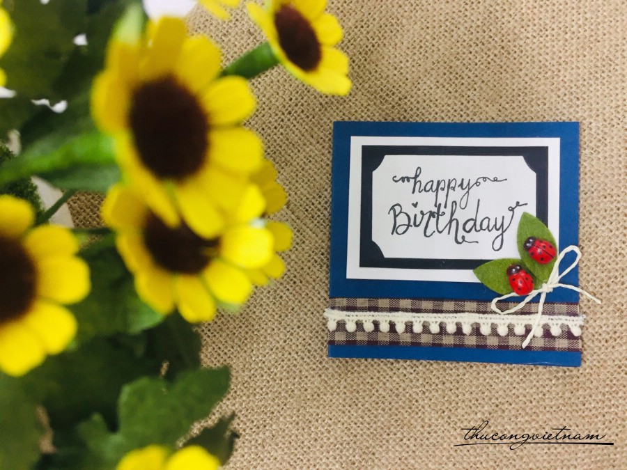 Thiệp Happy Birthday 2 chú bọ rùa