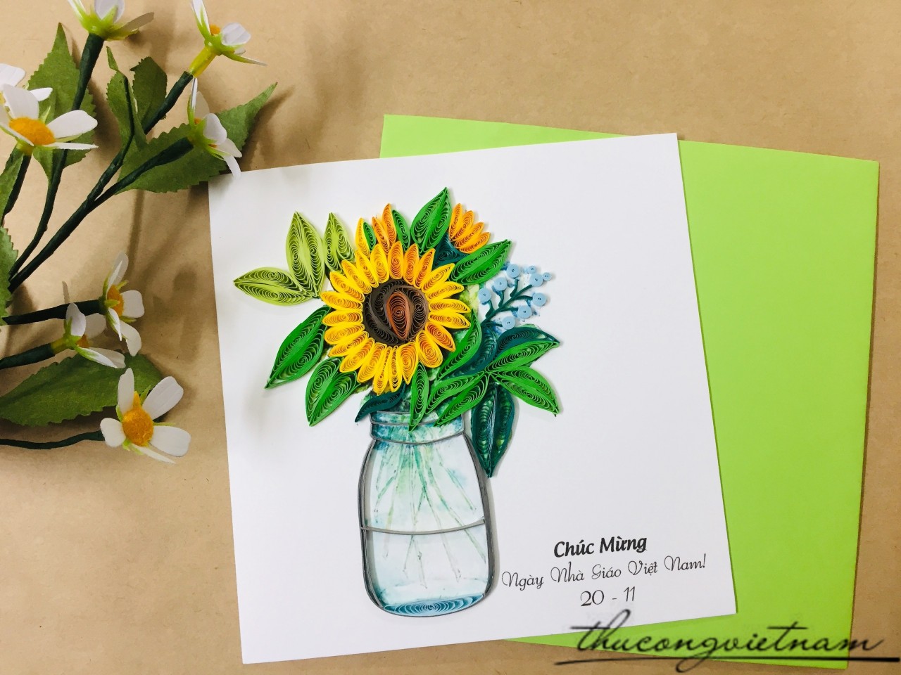 Thiệp quilling 20/11 - Mẫu 3