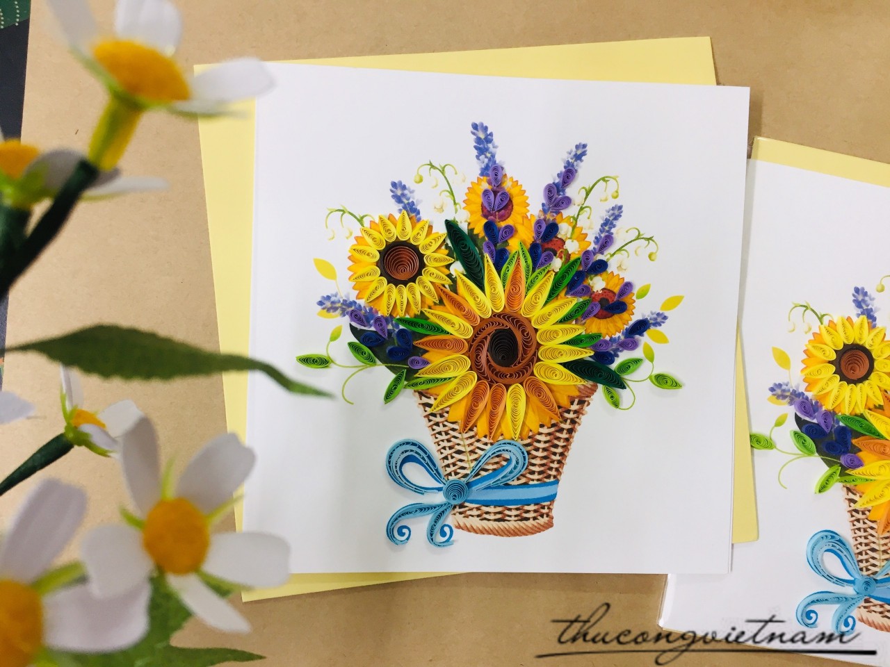 Thiệp Quilling Hoa - Mẫu 2