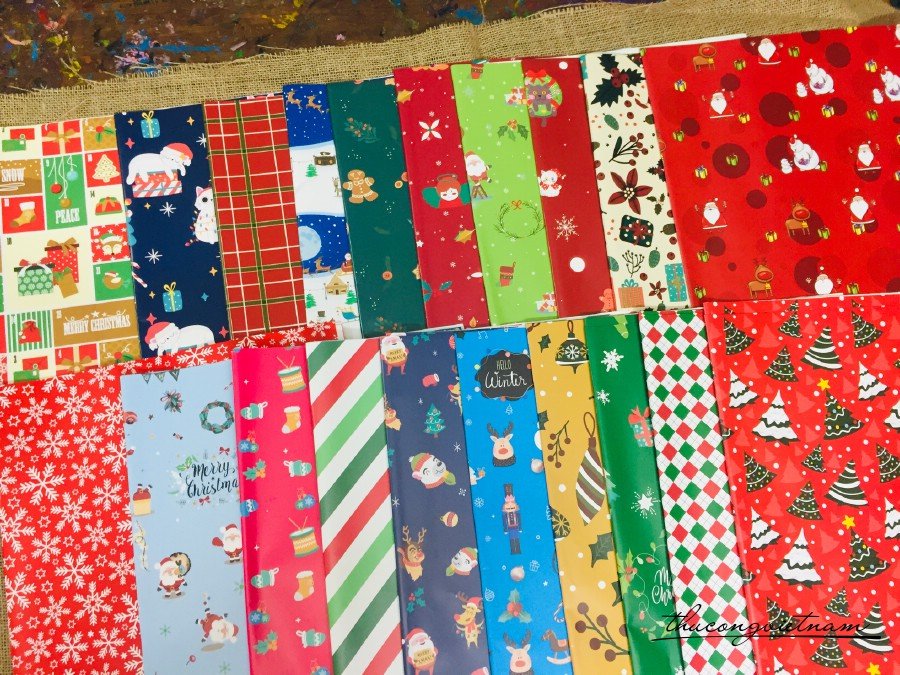Set 20 tờ giấy Giáng Sinh Ngẫu Nhiên