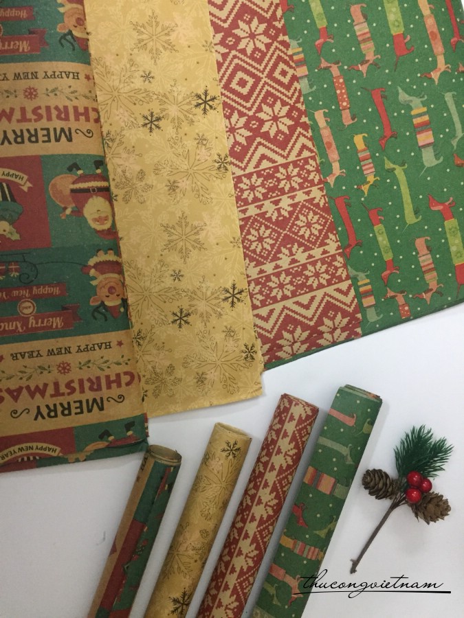  Set 4 tờ giấy Kraft Giáng Sinh 52*72cm (60gms)