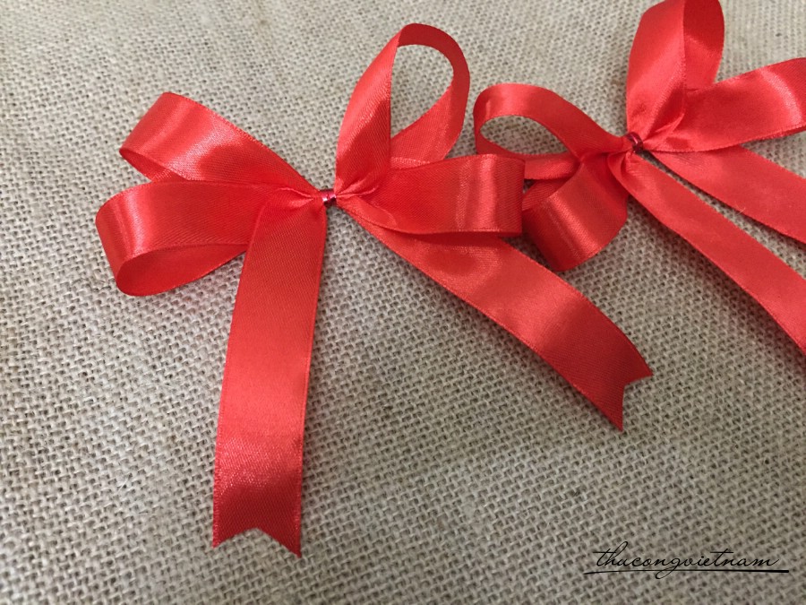 Nơ 4 cánh 10-12cm ( bản ruy băng 2cm ) - M3