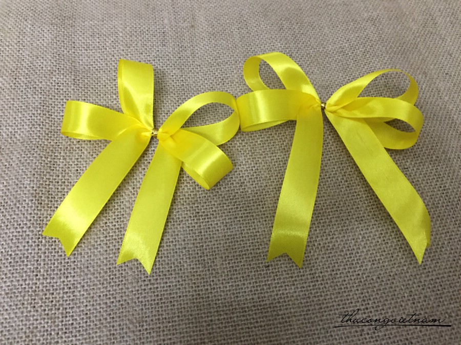 Nơ 4 cánh 10-12cm ( bản ruy băng 2cm ) - M4