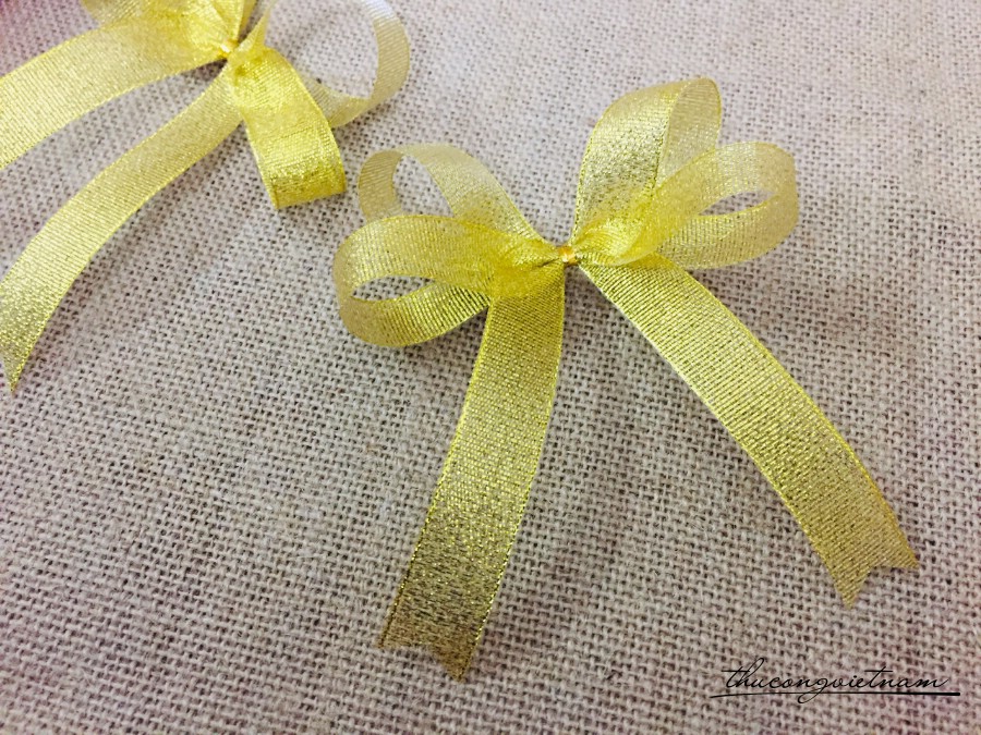 Nơ 4 cánh 10-12cm ( bản ruy băng 2cm ) - M14
