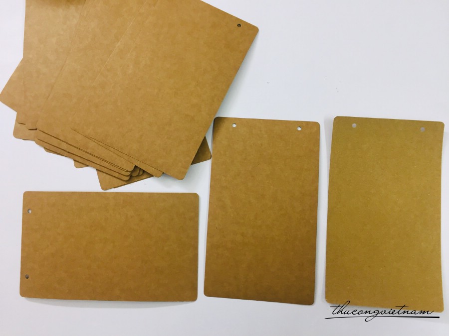 Giấy Kraft đục lỗ 10 tờ 13*15cm
