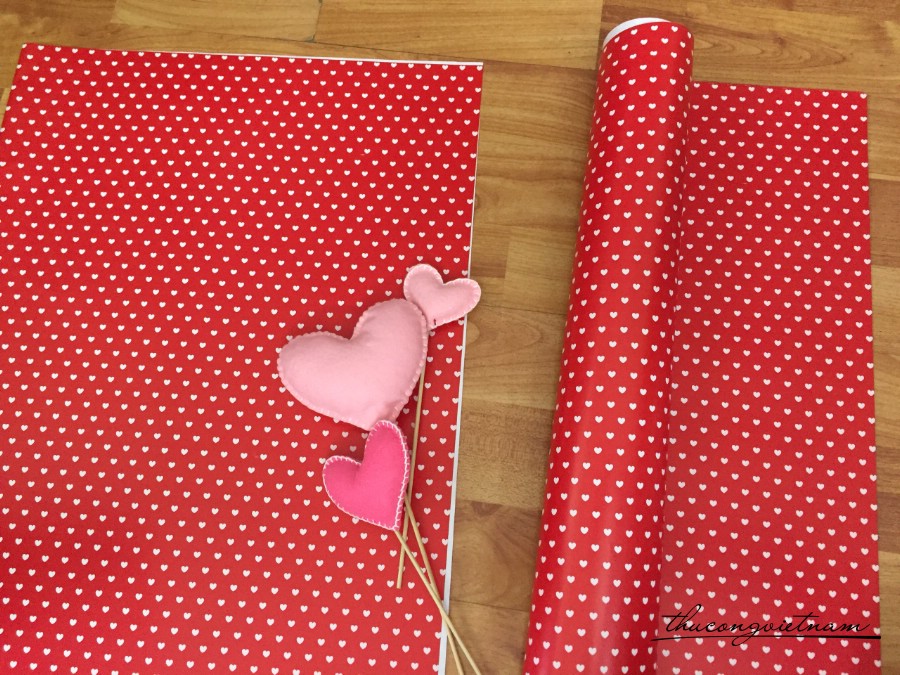 Set 2 giấy gói quà tim Valentine's day - M3