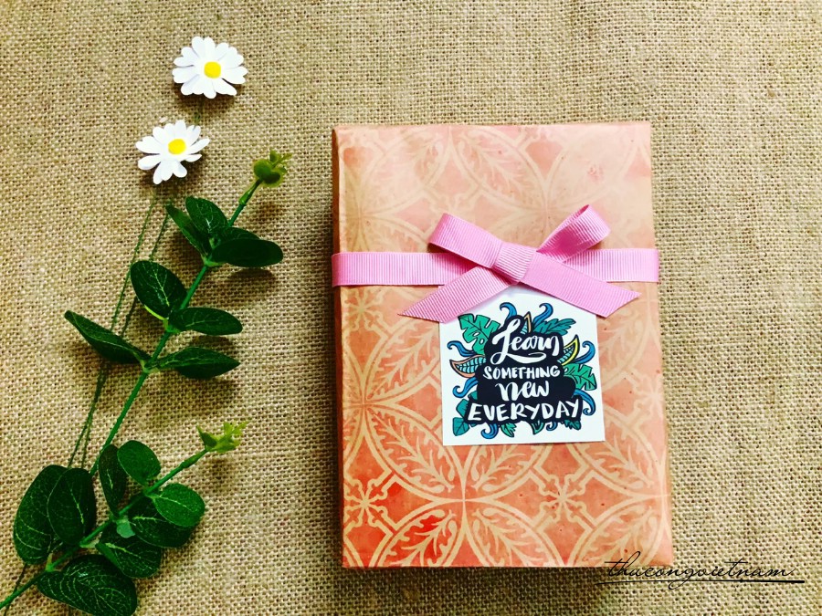 Hộp quà gói sẵn phong cách Vintage kiểu đơn giản - M3
