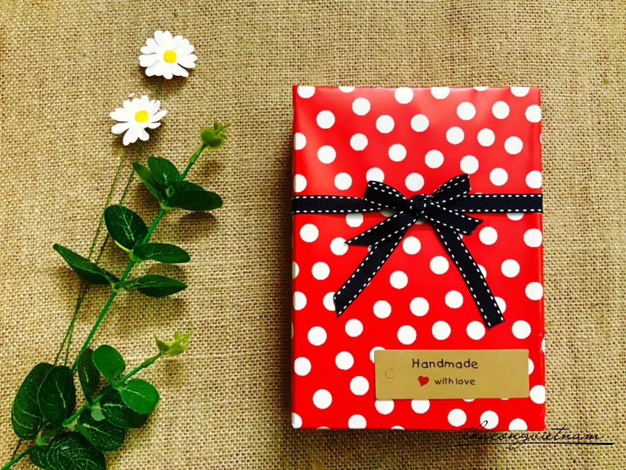 Hộp quà gói sẵn phong cách Vintage kiểu đơn giản - M6