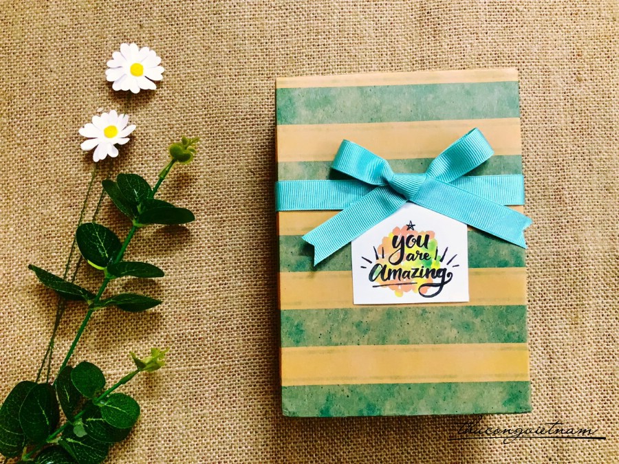 Hộp quà gói sẵn phong cách Vintage kiểu đơn giản - M10