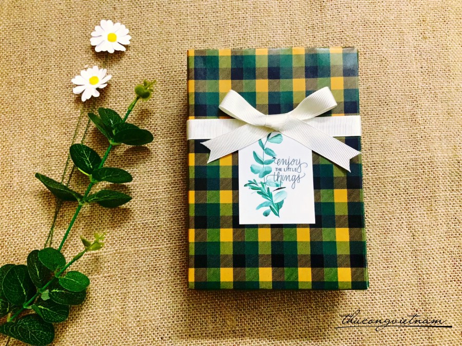 Hộp quà gói sẵn phong cách Vintage kiểu đơn giản - M15