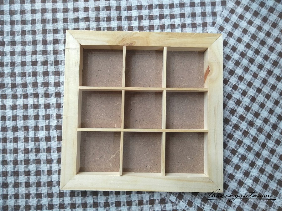 Khung tranh gỗ có ngăn 20*20cm