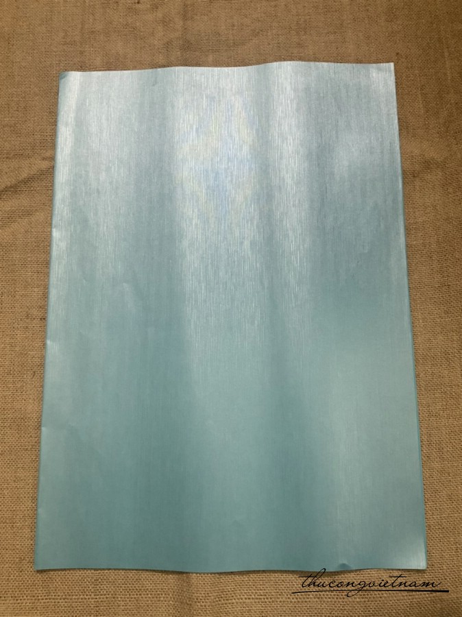 Giấy gân nổi nhũ cao cấp 50*70cm - Xanh biển