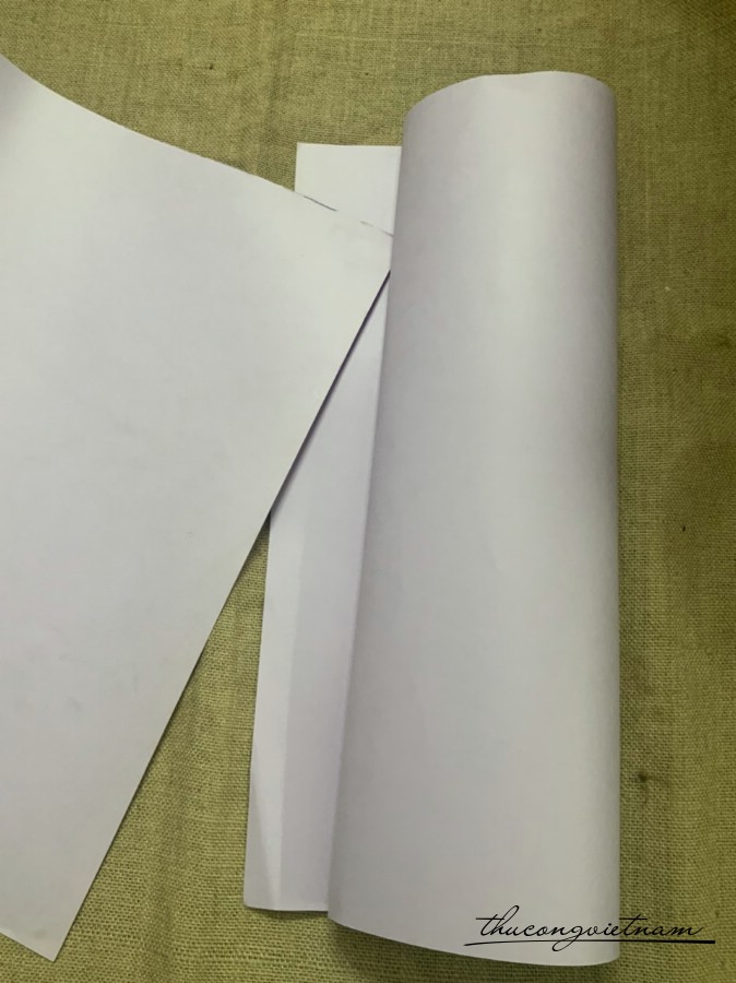 Giấy trơn gói quà, bó hoa 50*70cm - Trắng
