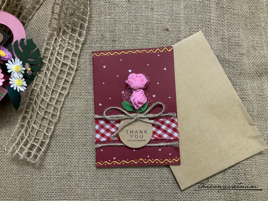 Thiệp hoa xốp đỏ 15*10cm