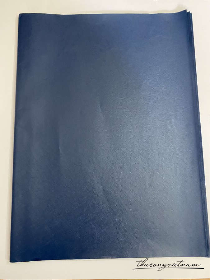 Giấy gân nổi nhũ cao cấp 50*70cm - Xanh dương đậm