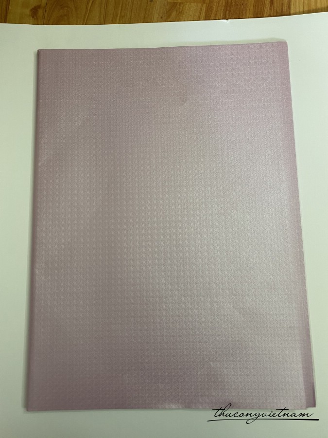 Giấy gân nổi nhũ cao cấp 50*70cm - Hồng phấn