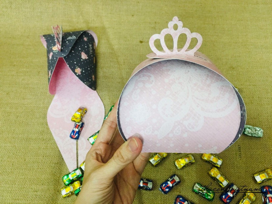 Hộp quà vương niệm đựng kẹo, bánh 11*14cm - Mẫu 17