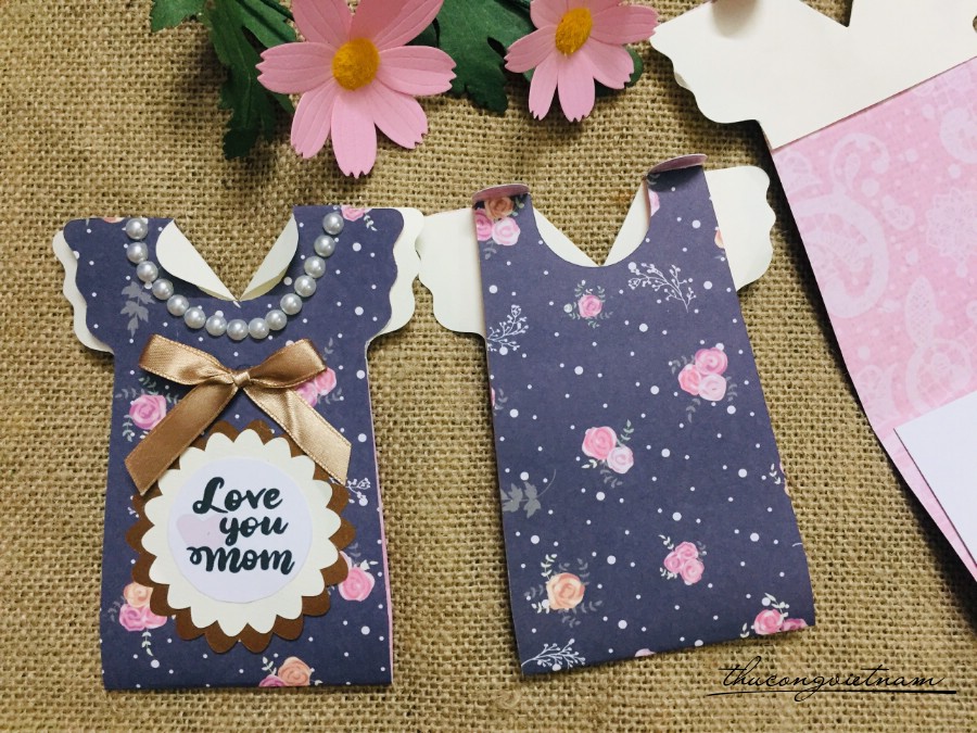 Thiệp chiếc áo 7*12.5cm - Mẫu 1