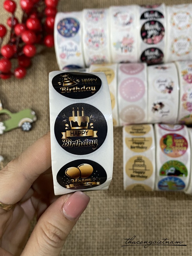 Sticker tròn Happy Birthday (500 tem) - Mẫu 1