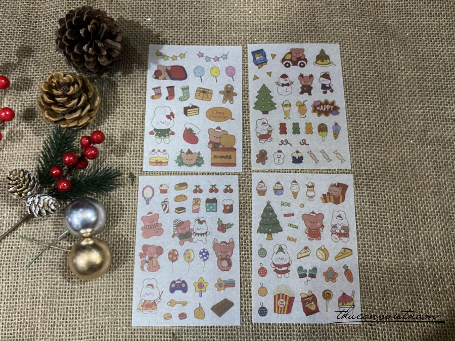 Bộ 4 tấm Sticker Giáng Sinh - Mẫu 3
