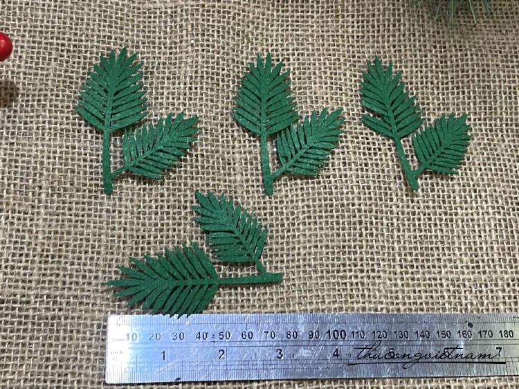 Lá nỉ 8cm (5 cái) - Mẫu 14