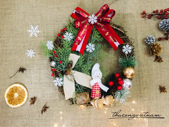 Vòng cỏ treo trang trí Giáng Sinh (20cm) - Mẫu 16