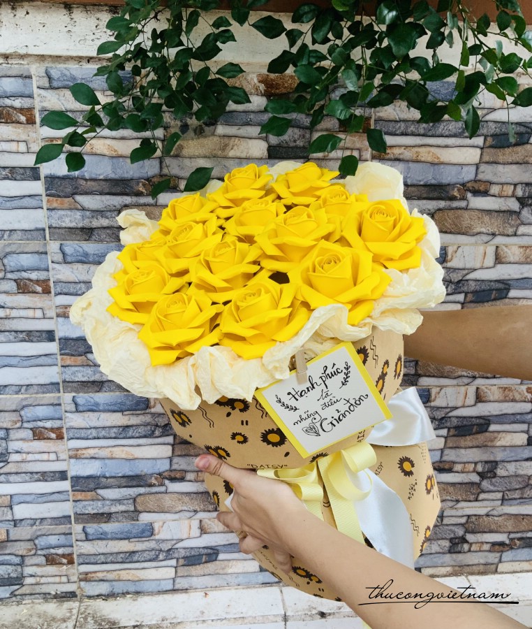 Bó hoa hồng giấy loại đại (30x35cm) - Vàng